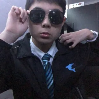 😎 telegram sticker