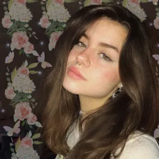 💞 mujer, retrato, morena, chica, flores, mariposas telegram sticker
