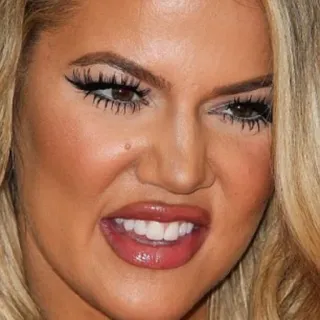 🤢 Khloe Kardashian celebrity, face, woman, person, makeup whatsapp sticker
