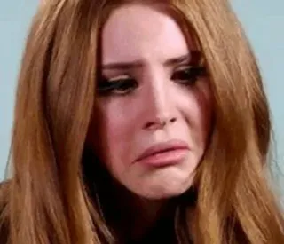😐 Lana Del Rey mulher, chorar, triste, retrato, cantora telegram sticker
