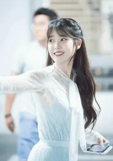 ❄️ IU Star de K-pop, Idole, Musicien, Chanteuse, Célébrité, Femme, Actrice telegram sticker
