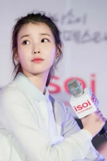 ☁️ isoi coréen, isoi, chanteur, microphone, femme, actrice telegram sticker