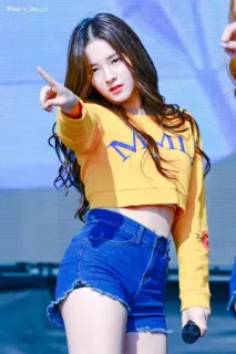 🌜 Nancy MMI kpop, fille, idole, asiatique, femme, célébrité telegram sticker