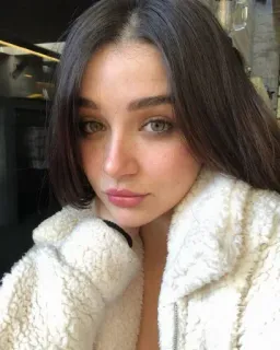 🤍 mujer, retrato, morena, guapa, cara, ojos whatsapp sticker