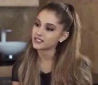 📀 Ariana Grande Pop star, Chanteuse, Célébrité, Portrait, Femme whatsapp sticker