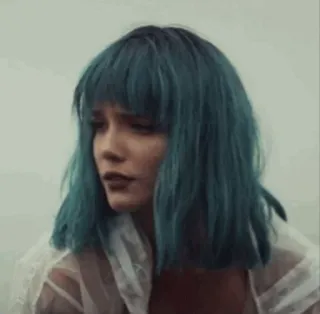 ✨ Halsey piosenkarka, muzyk, niebieskie włosy, portret, kobieta telegram sticker