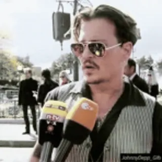 😏 Johnny Depp 名人, 演员, 约翰尼·德普, 采访 whatsapp sticker