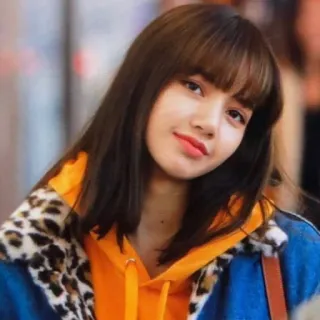 😇 Lisa K-pop, singer, Lisa, celebrity, fashion, Blackpink telegram sticker