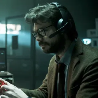 🎧 The Professor Money Heist La Casa de Papel, Le Professeur, Netflix, Berlin, Braquage telegram sticker