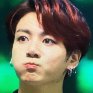 🍼 Jungkook K-pop, cantor, retrato, homem, brincos, músico telegram sticker
