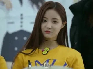 🥂 MLA kpop, idol, dziewczyna, kobieta, kobieta, ładna whatsapp sticker