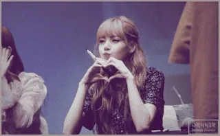 💧 Lisa Sänger, Promi, Idol, K-Pop, Lisa, Blackpink telegram sticker