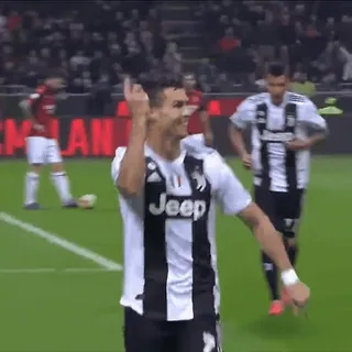 🔥 Cristiano Ronaldo Криштиану Роналду, футбол, средний палец, оскорбительный жест, спортсмен, футбол whatsapp sticker