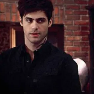 📚 Alec Lightwood Shadowhunters shadowhunters, alec lightwood, matthew daddario, tv show, paranormal, fantasy telegram sticker