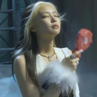 🥟 Jennie kpop, cantora, mulher, fã, cabelo loiro whatsapp sticker