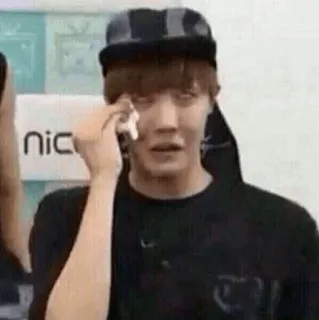 🔥 llorando, triste, molesto, emoción, j-hope, kpop telegram sticker