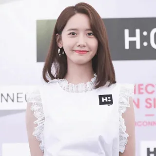 🍸 Yoona Yoona, K-Pop, Pop coreano, Idol, Cantora, Atriz whatsapp sticker