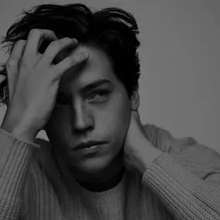 🖤 Cole Sprouse Cole Sprouse, Aktor, Portret, Czarno-białe, Gwiazda, Riverdale, Idol nastolatków telegram sticker