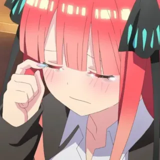 🍷 Nino Nakano The Quintessential Quintuplets Anime, Chorando, Garota, Triste, As Quíntuplas, Nino Nakano whatsapp sticker