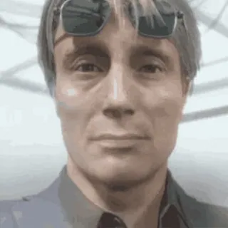 😉 Mads Mikkelsen aktor, mężczyzna, okulary przeciwsłoneczne, portret telegram sticker
