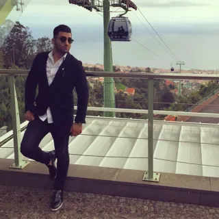 🌀 man, suit, cable car, city, view, sunglasses, formal, portrait telegram sticker