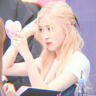 🥰 Rosé K-pop, певица, артист, знаменитость, женщина, портрет telegram sticker