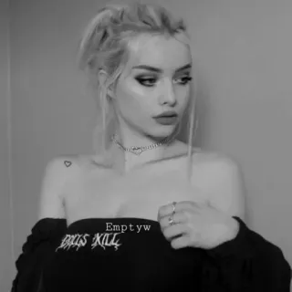 🥀 DOLLS KILL женщина, мода, портрет, черно-белое, модель telegram sticker