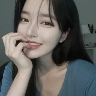 🫐 woman, portrait, smile, beauty, asian telegram sticker