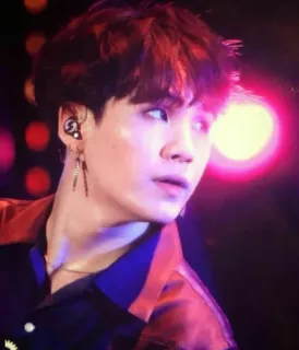 😏 Suga K-pop, Ca sĩ, Nhạc sĩ, Thần tượng, Hàn Quốc, Nam, BTS telegram sticker