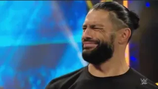 🥴 Roman Reigns Wrestling, Sport, Grinsen, Pro Wrestling, WWE whatsapp sticker