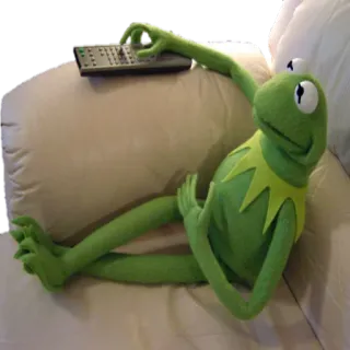 📺 Kermit Kermit la Grenouille, grenouille, canapé, détente, paresseux, télécommande, télévision, Muppets telegram sticker