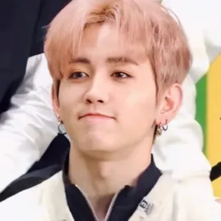 😐 kpop, idol, uomo, asiatico, cantante whatsapp sticker