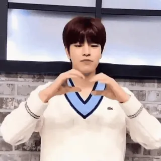 💔 hati, cinta, kasih sayang, gestur, korea, sweter, pria telegram sticker