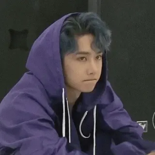 🤍 personne, portrait, sweat à capuche, cheveux bleus, mignon telegram sticker