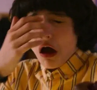 🙃 Mike Wheeler Stranger Things Finn Wolfhard, contrarié, triste, Stranger Things, Mike Wheeler, expression whatsapp sticker