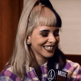 😹 Melanie Martinez MUSIC FEEDS Melanie Martinez, Sängerin, Songwriterin, Interview, Musik-Feeds, Promi telegram sticker