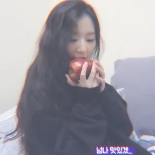 🐰 넘나 맛있겠 woman, apple, eating, food, girl telegram sticker