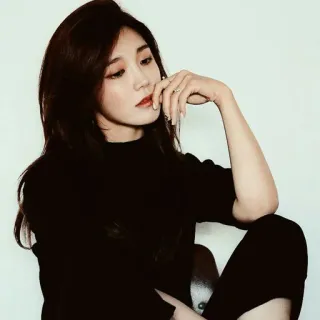 🕯 vrouw, portret, Koreaans, Aziatisch, haar, pose, mode, persoon telegram sticker