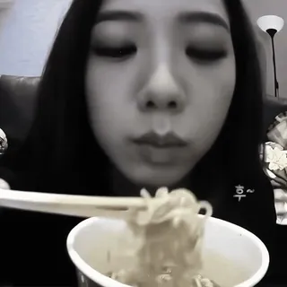 🎻 후~ woman, eating, ramen, noodles, asian, food, chopsticks telegram sticker