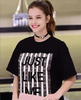 🐾 JUST LIKE ME แฟชั่น, เสื้อผ้า, ผู้หญิง, สไตล์, นางแบบ, เสื้อยืด, ภาพเหมือน telegram sticker