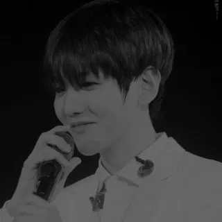 🥀 person, microphone, black and white, celebrity, man, singer telegram sticker