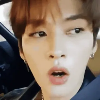 🤨 telegram sticker