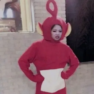 🦖 fantasia, teletubbie, engraçado, cosplay, vermelho, bravo telegram sticker
