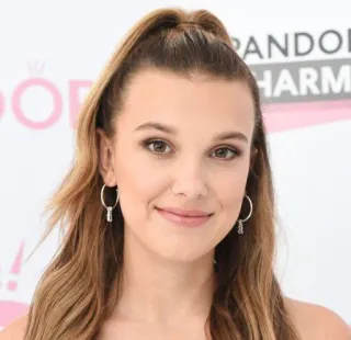 😊 Millie Bobby Brown 밀리 바비 브라운, 여배우, 유명인, 젊은 여배우, 여성, 사람 telegram sticker