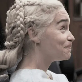 😐 Daenerys Targaryen Game of Thrones femme, portrait, blonde, cheveux, visage, sourire, personnage telegram sticker