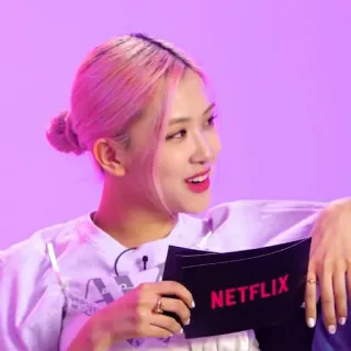 😏 NETFLIX netflix, развлечения, стриминг, розэ, blackpink, k-pop telegram sticker