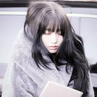 🪐 woman, person, portrait, hair, coat, fashion telegram sticker
