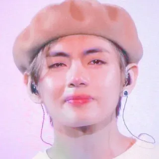 🥺 V kpop, bts, v, นักร้องเกาหลี, ไอดอล telegram sticker