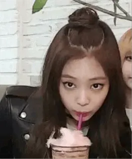🌙 Jennie Kim K팝, 제니, 가수, 블랙핑크 telegram sticker