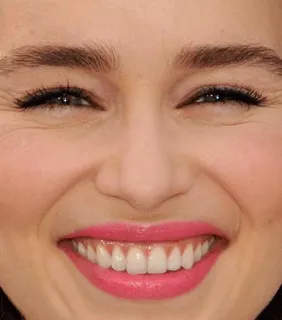 Emilia Clarke Makes Weird Faces telegram stickers